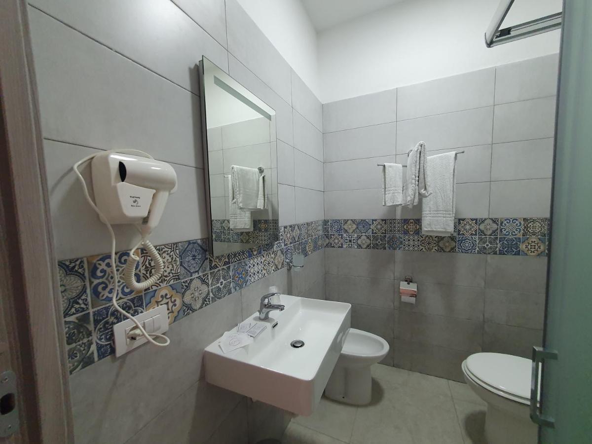 Hotel Nazionale Dream 2 à Naples Extérieur photo